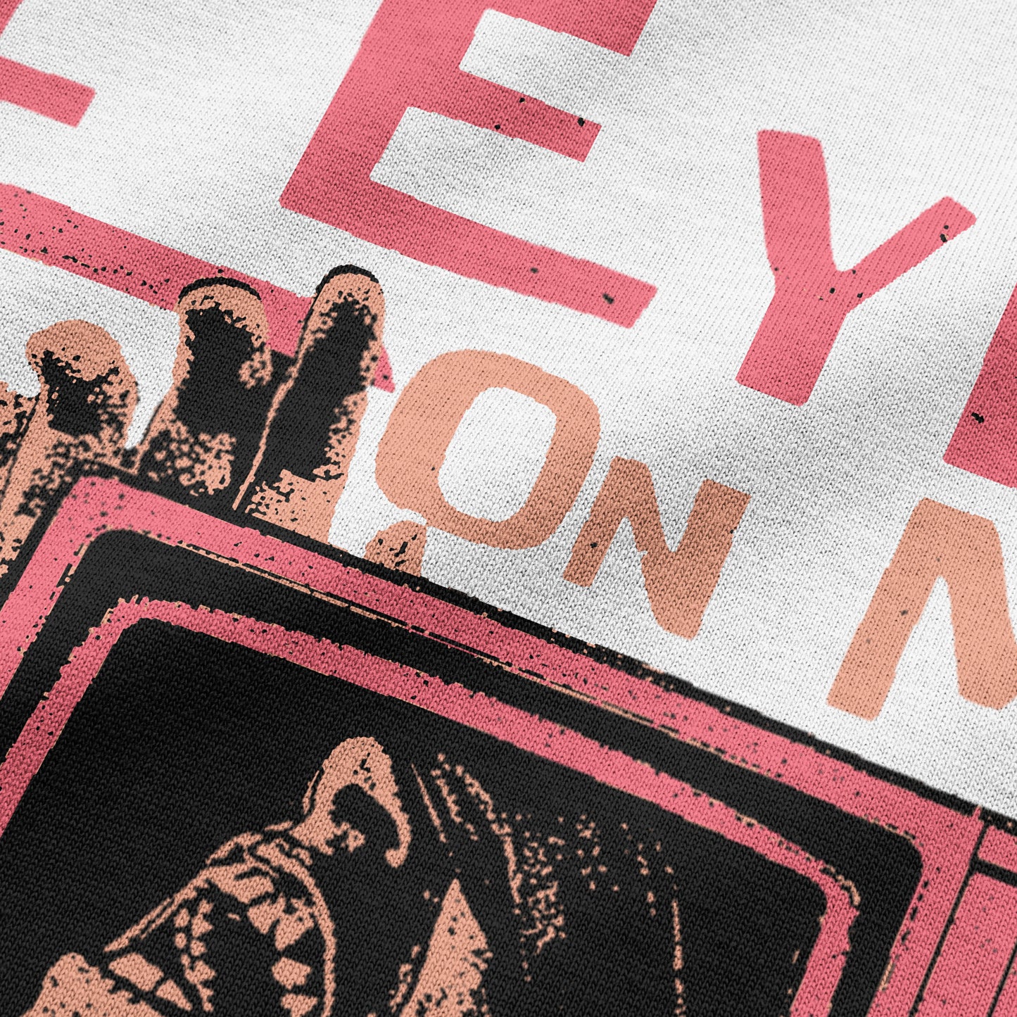Oversized Streetwear T-Shirt – All Eyez On Me Red Graphic | BLAACK